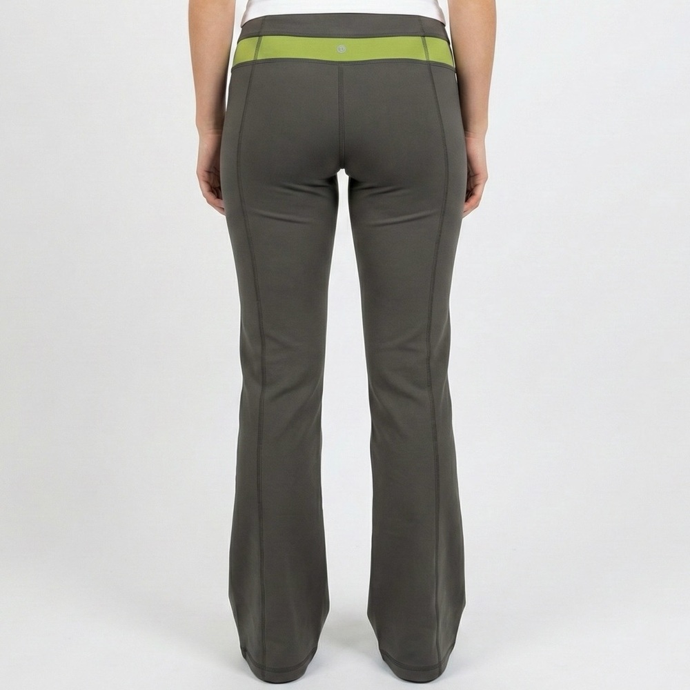 Y2K Era Thrill One Collection Green Cotton Flare Yoga Workout Track Pants Size S - Picture 2 of 7
